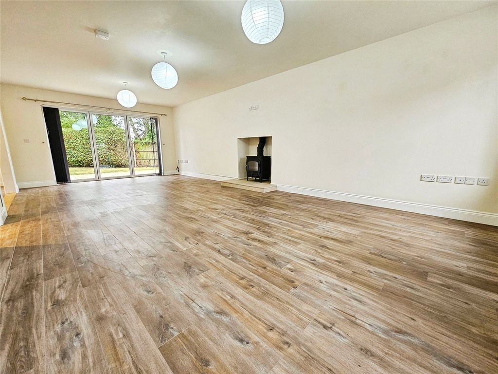 Additional image 9 of 4 bed detached house for saleChestnut Drive, Attleborough NR17