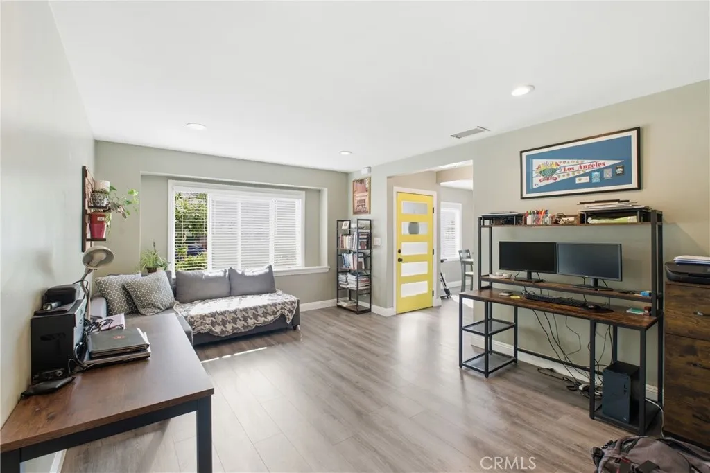 Additional image 4 of 3403 Roxanne Ave, Long Beach, CA 90808