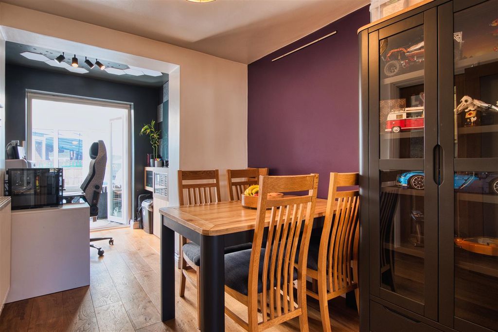 Additional image 5 of 3 bed end terrace house for saleKellett Lane, Wortley, Leeds LS12