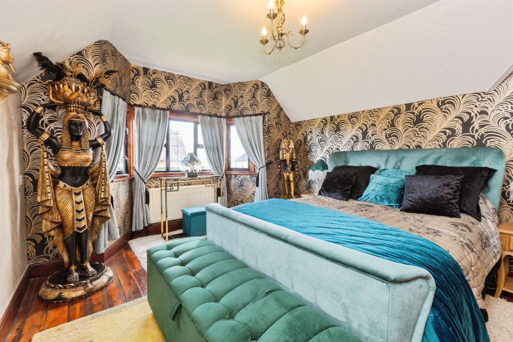 Additional image 21 of 4 bed detached house for saleParsons Lane, Bierton, Aylesbury HP22