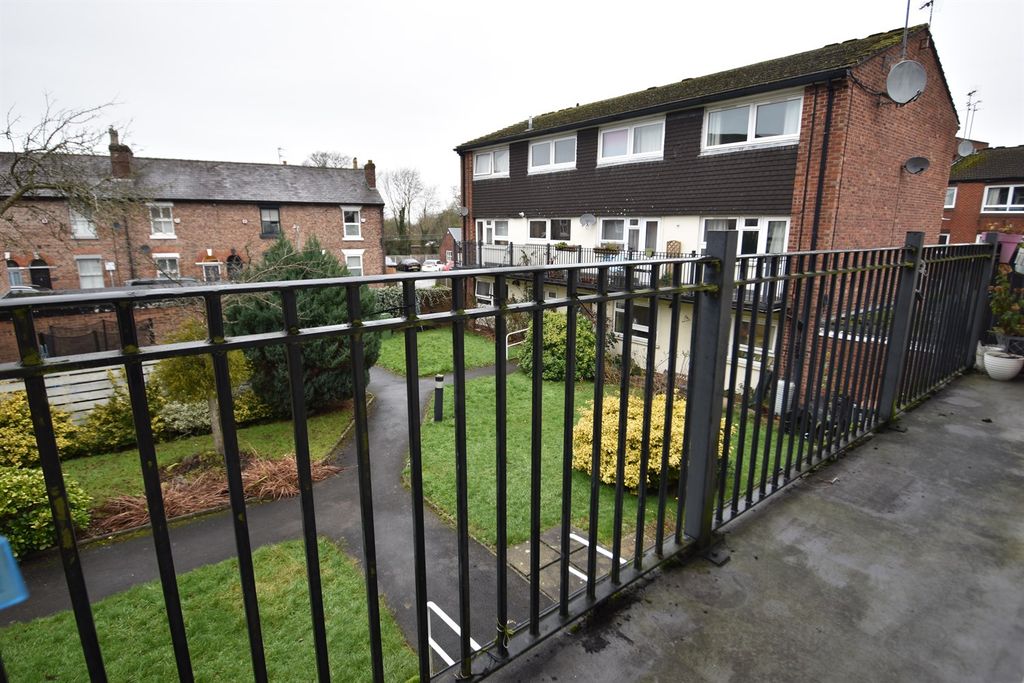 Additional image 8 of 2 bed flat for saleMassey Street, Alderley Edge SK9