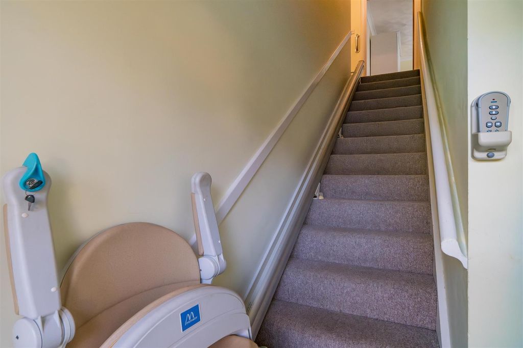 Additional image 14 of 2 bed flat for saleGrange Gardens, Bembridge PO35