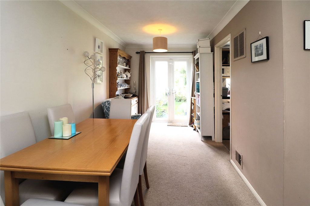 Additional image 5 of 3 bed terraced house for saleWoking, Surrey GU21