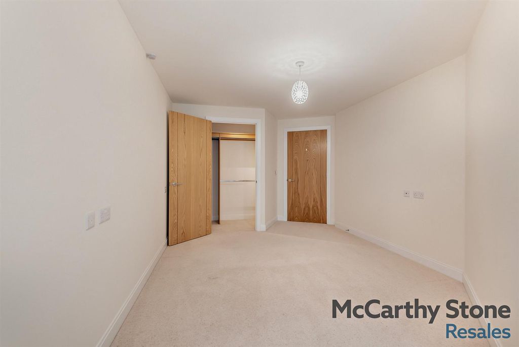 Additional image 8 of 1 bed flat for saleWayfarer Place, The Dean, Alresford SO24