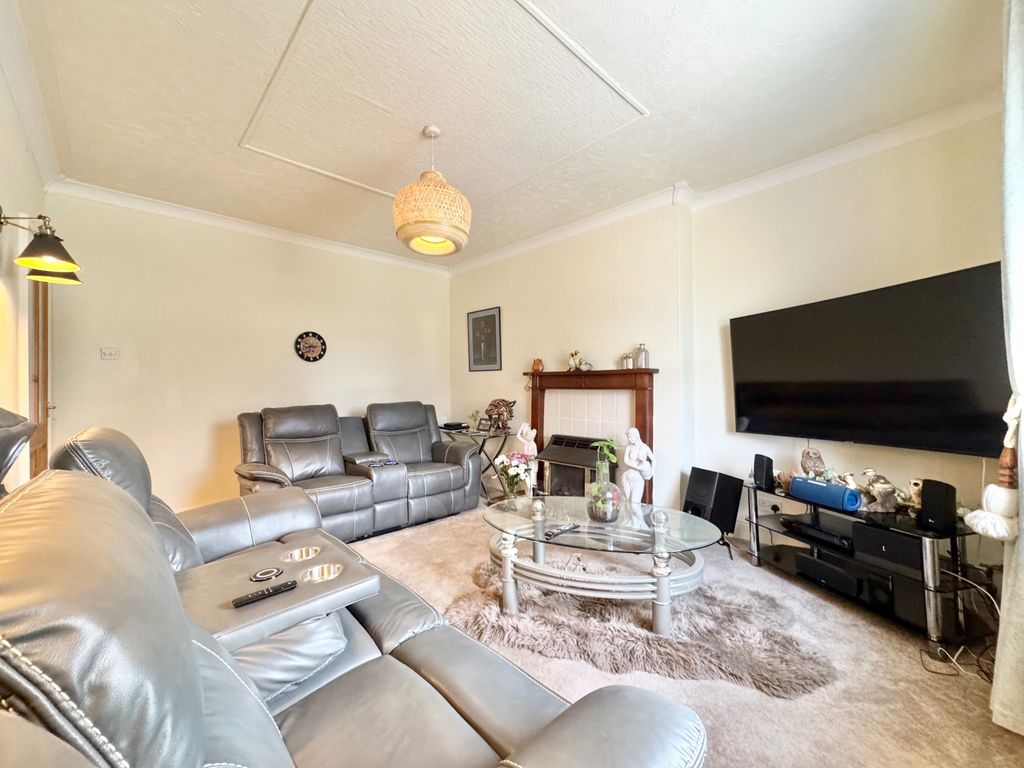 Additional image 11 of 2 bed flat for saleDalry Road, Kilbirnie KA25