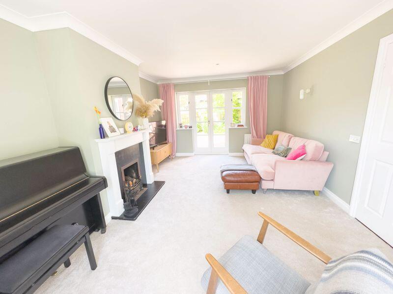 Additional image 13 of Chestnut Parade, Shepton Mallet