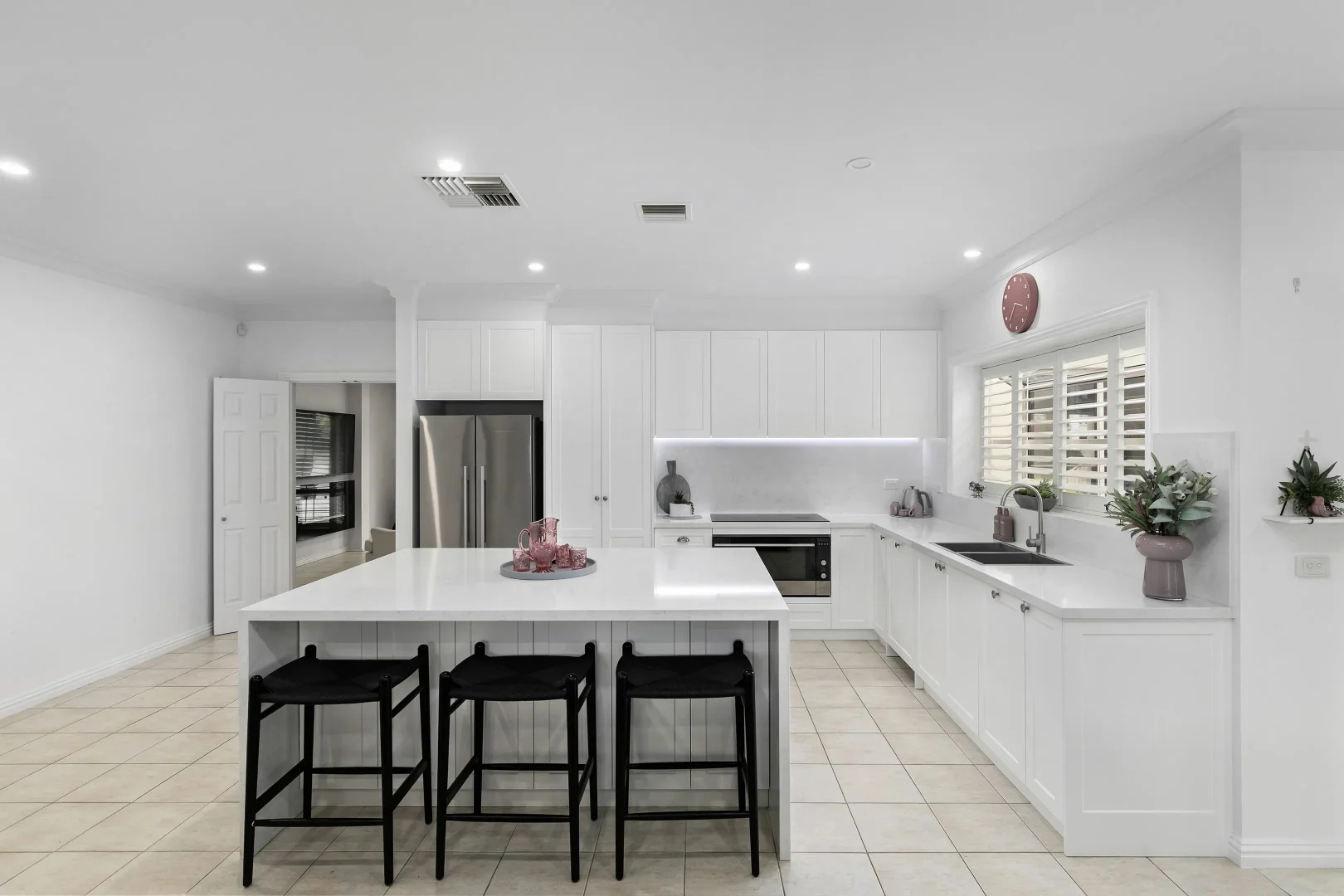Additional image 2 of 2/48 Arncliffe Blvd, Greenvale VIC 3059