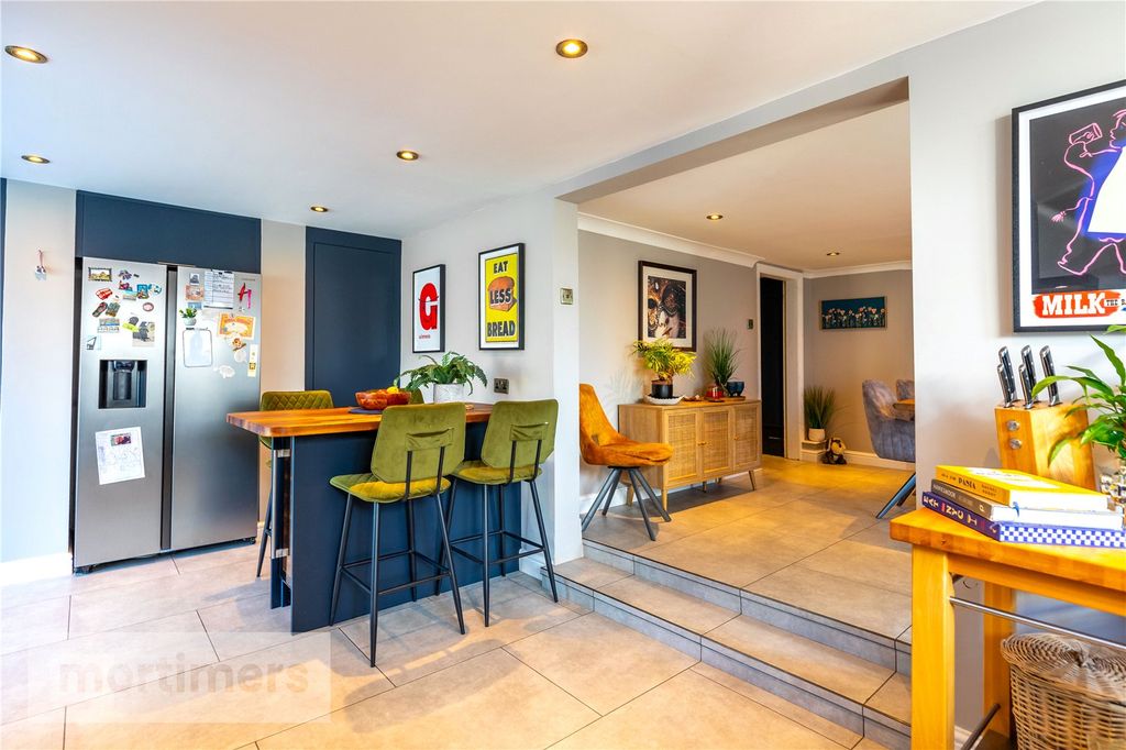 Additional image 18 of 4 bed semi-detached house for saleBurnley Road, Accrington, Lancashire BB5