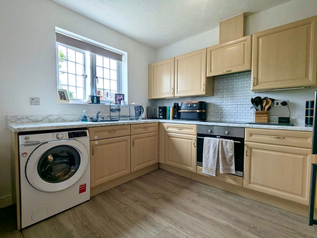 Additional image 7 of 2 bed flat for saleAspen Court, Rendlesham, Woodbridge IP12