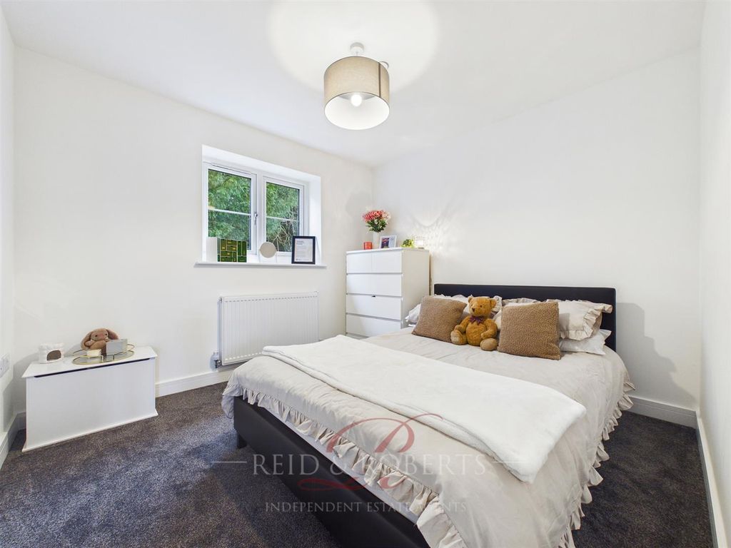 Additional image 8 of 3 bed property for saleLluesty Gardens, Holywell CH8