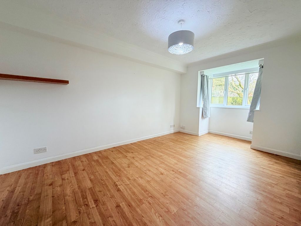 Additional image 2 of 1 bed flat for saleThe Hideaway, College Road, Abbots Langley WD5