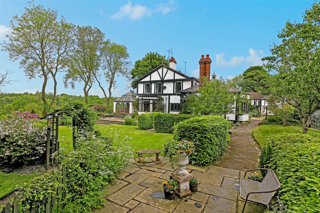 Additional image 59 of 4 bed country house for saleWesterhill House, Westerhill, Ashton-Under-Lyne OL7