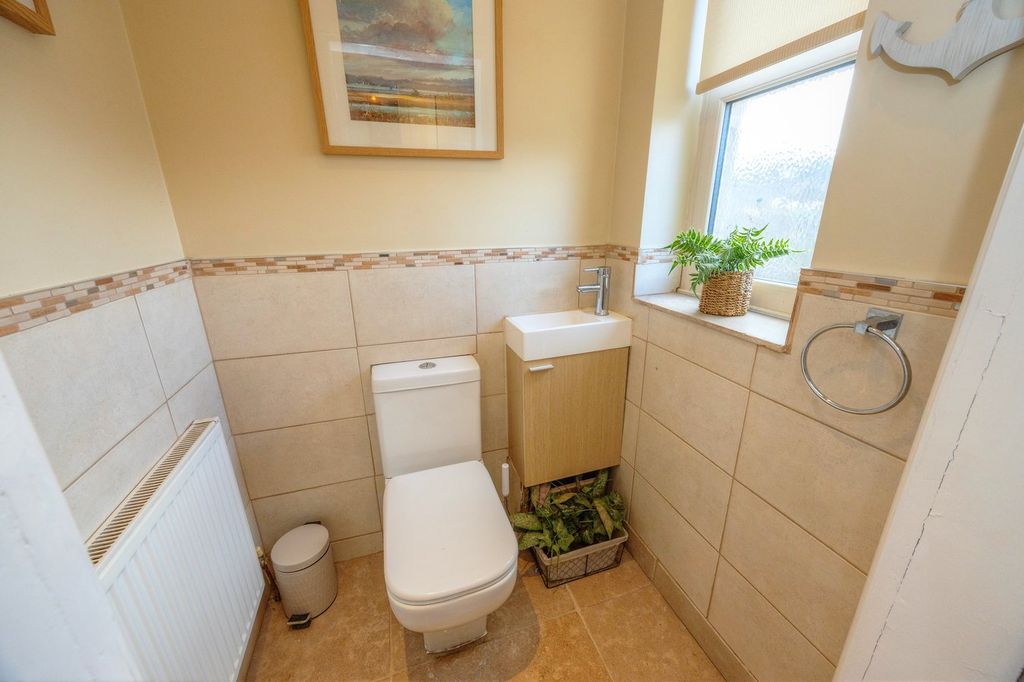 Additional image 18 of 4 bed detached house for saleThe Green, Royston, Barnsley S71