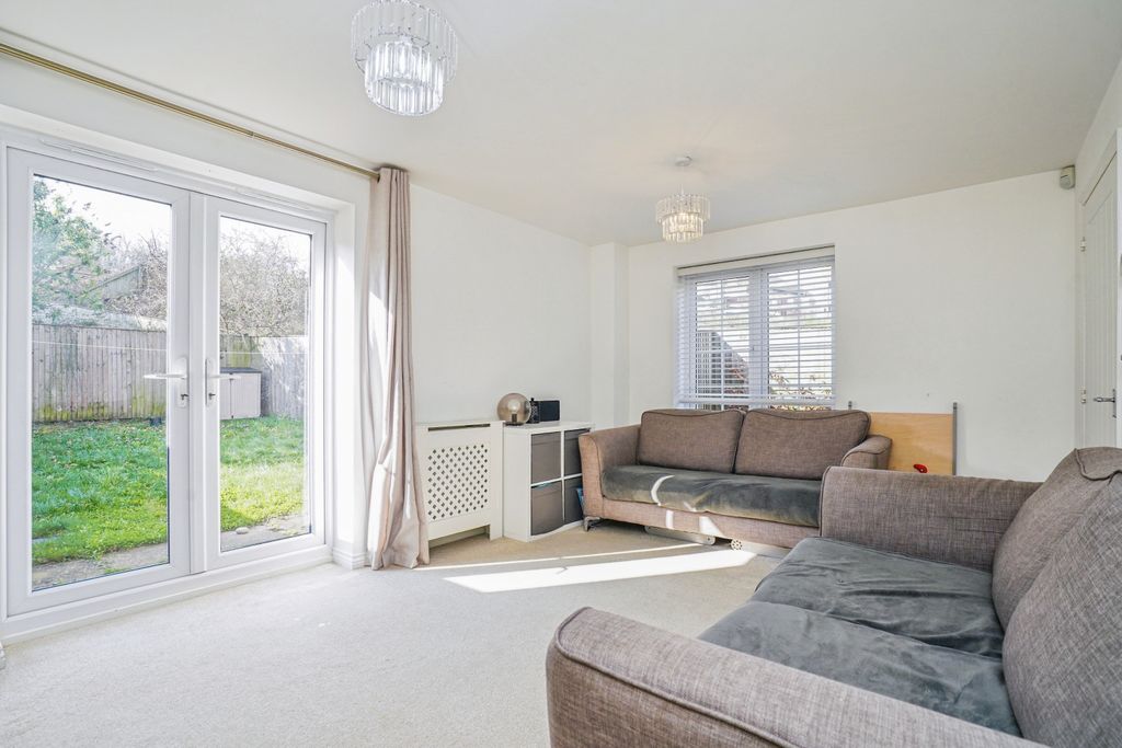 Additional image 6 of 3 bed semi-detached house for salePiebridge Way, Leeds LS12