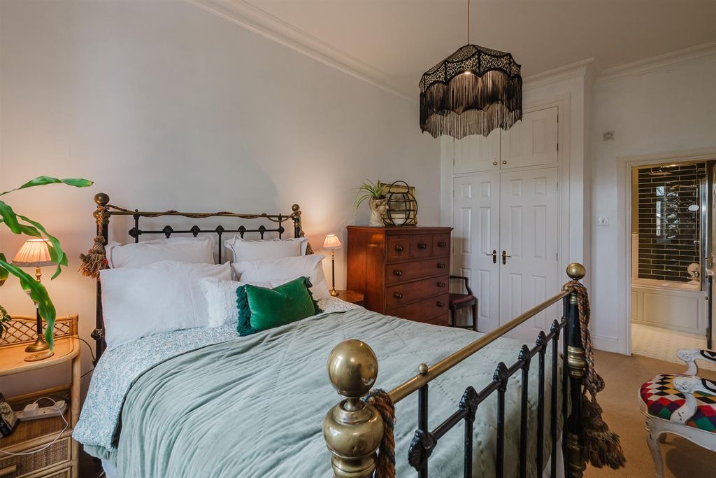 Additional image 22 of 2 bed flat for saleDorset Road, Altrincham WA14