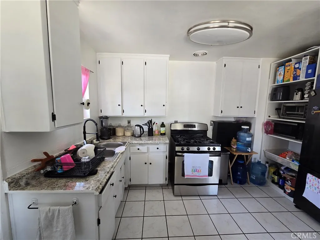Additional image 23 of 1275 Hardt, San Bernardino, CA 92408