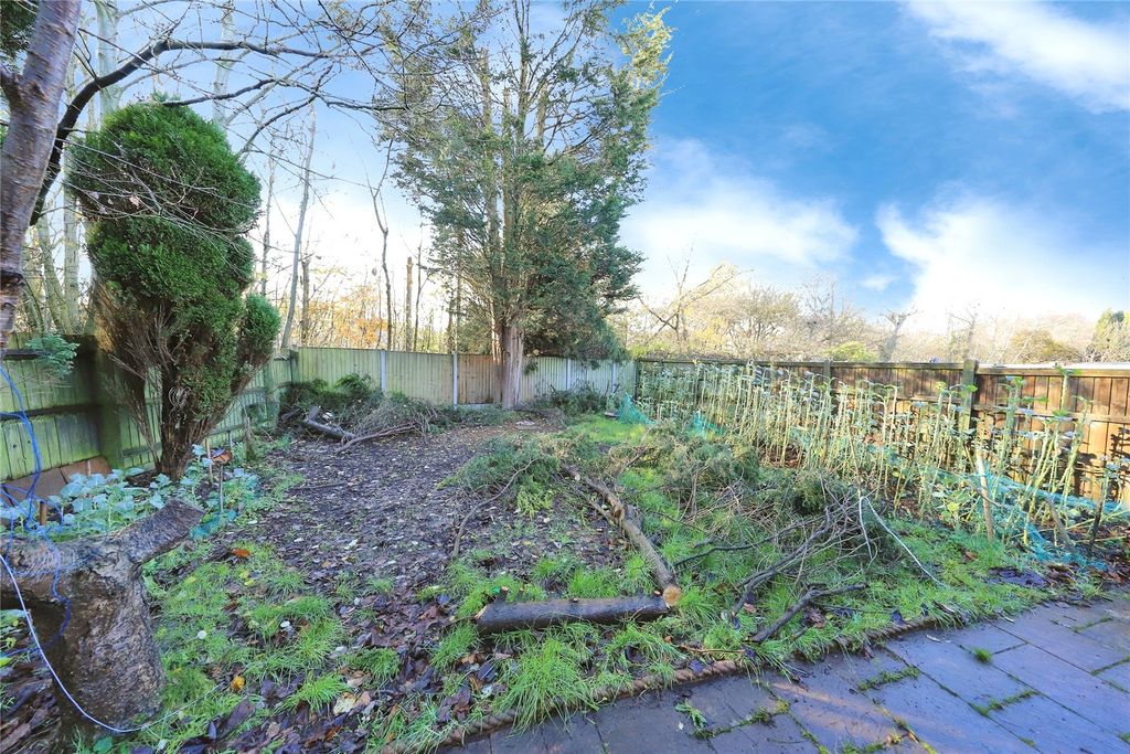 Additional image 18 of 4 bed detached house for saleBabors Field, Bilston, West Midlands WV14