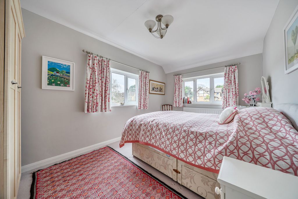 Additional image 17 of 5 bed detached house for saleHillside Road, Aldershot GU11