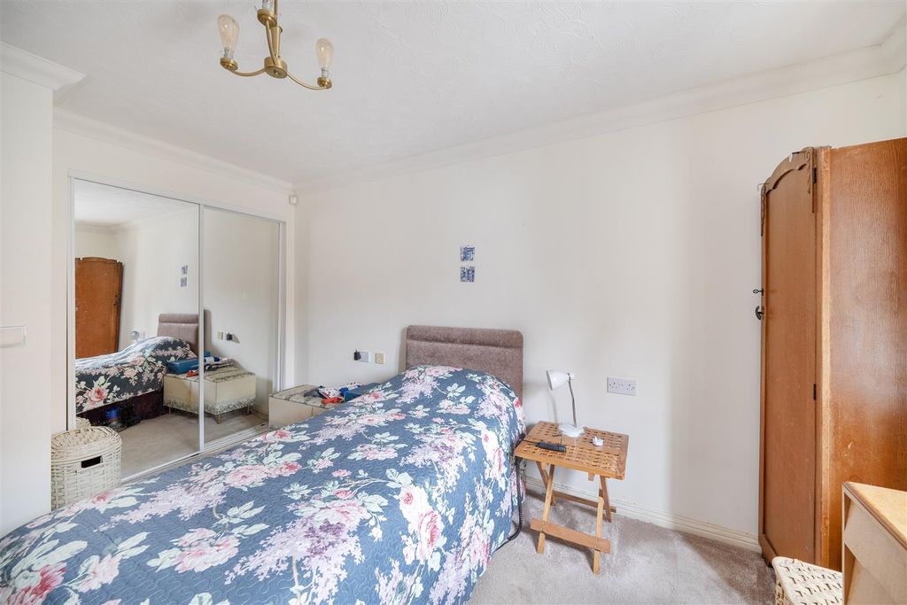 Additional image 6 of 1 bed flat for saleFolly Mill Lodge, South Street, Bridport DT6