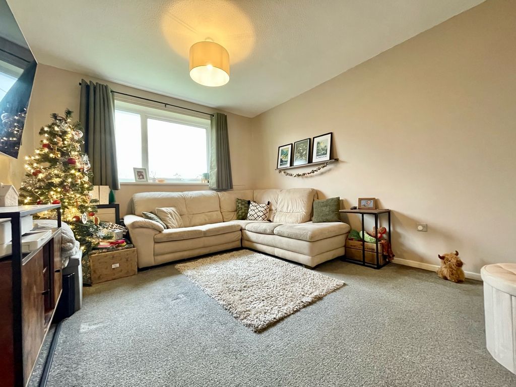 Additional image 2 of 1 bed flat for saleBlack Rocks Avenue, Matlock DE4
