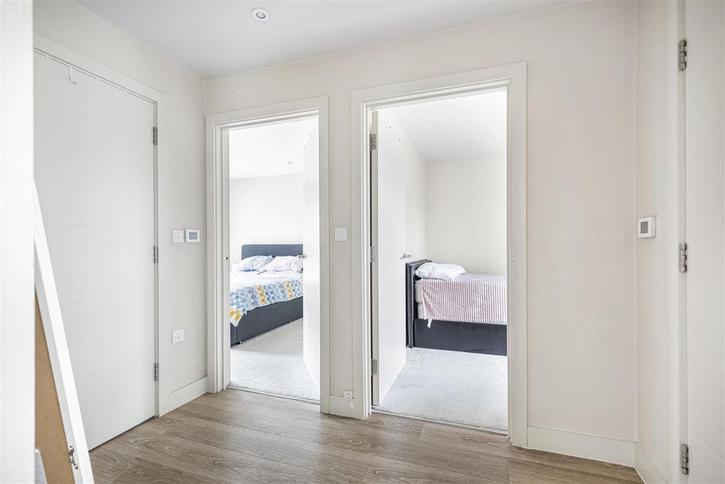 Additional image 8 of 2 bed flat for saleNovum House, Water Lane, Cambridge CB4