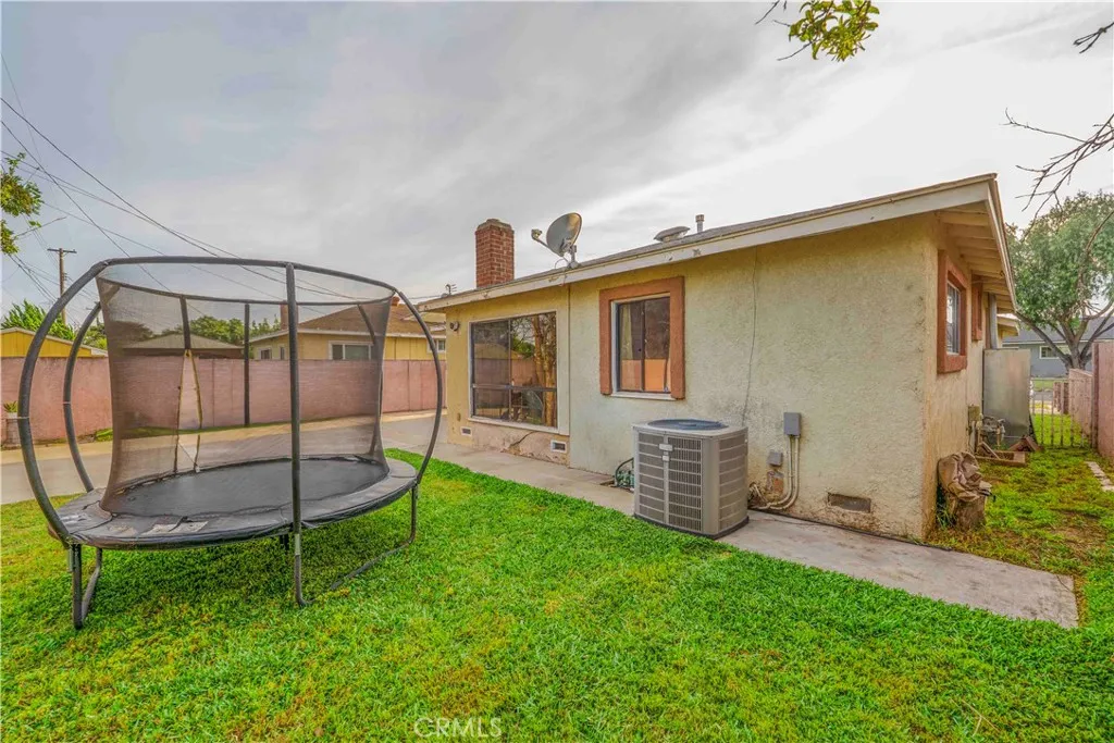 Additional image 71 of 15534 Carfax Ave, Bellflower, CA 90706