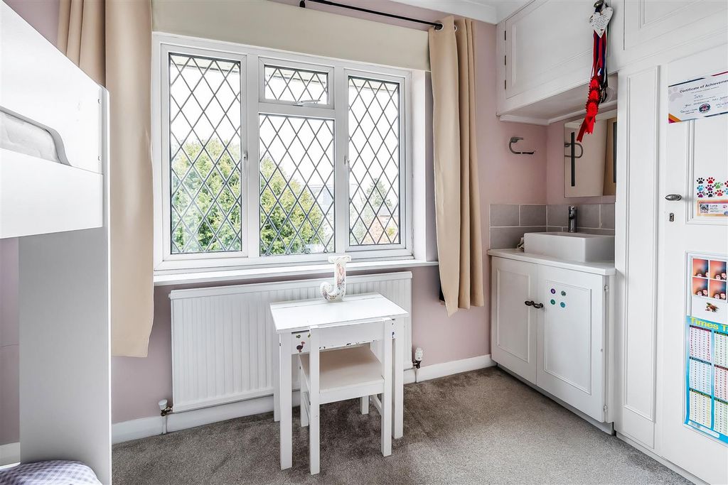 Additional image 27 of 3 bed property for saleGlebe Road, Ashtead KT21