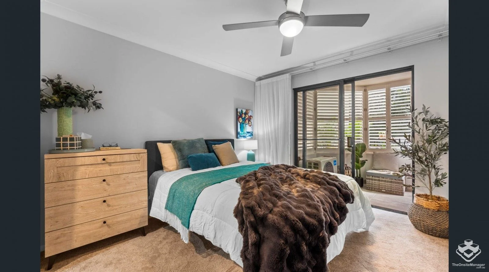 Additional image 9 of ID:21173560/1 Great Hall Drive, Miami QLD 4220
