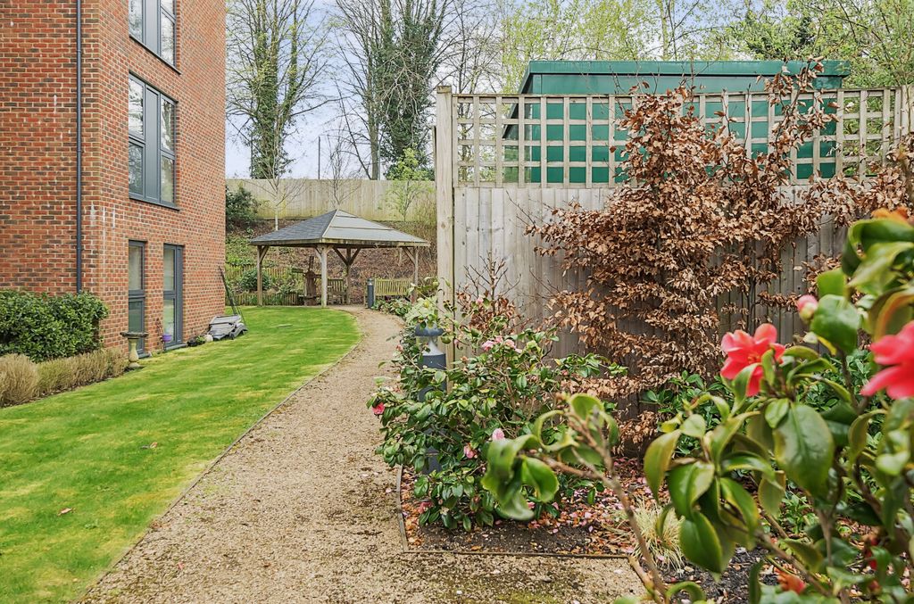 Additional image 10 of 1 bed flat for saleThe Dean, Alresford, Hampshire SO24