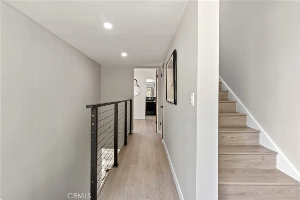 Additional image 31 of 7010 Loyal Trail, Los Angeles, CA 90068