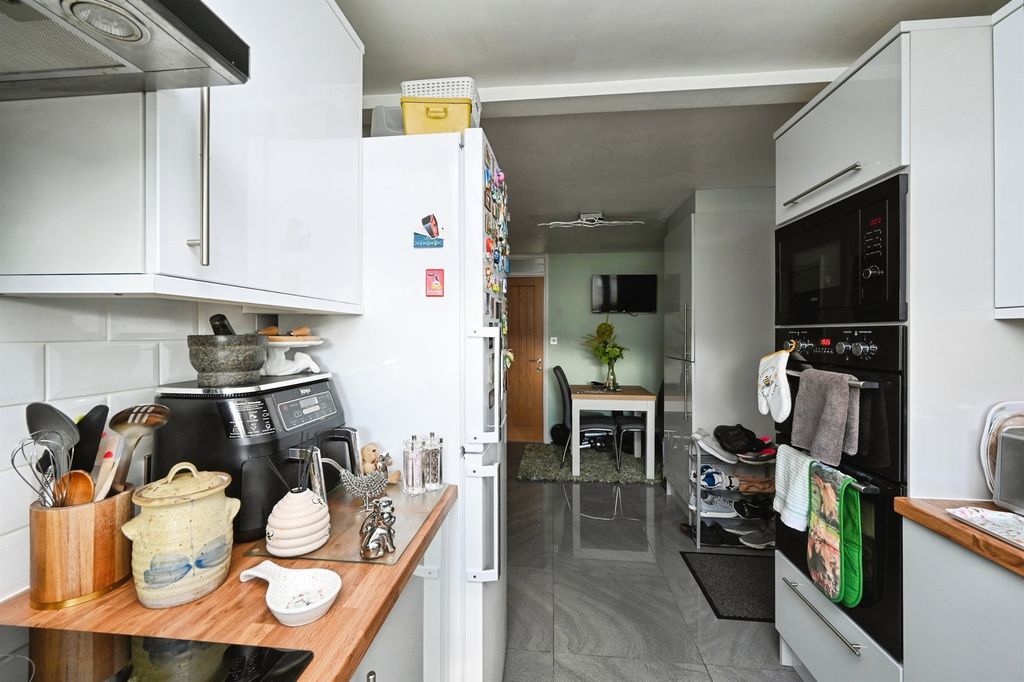Additional image 10 of 1 bed flat for saleAsh Court, Alfreton DE55