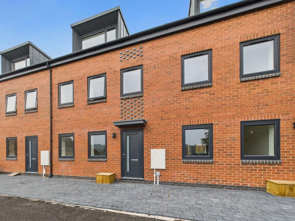 3 bed terraced house for saleSpringworks Court, Broadholme Lane, Belper DE56