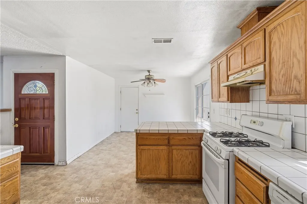 Additional image 10 of 1123 Valerie St, Santa Maria, CA 93454