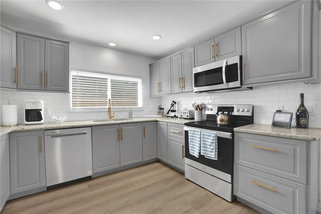 Additional image 16 of 925 Gehrig Avenue, Placentia, CA 92870
