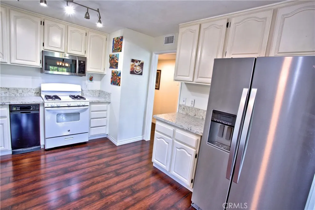 Additional image 25 of 1083 Lakeview Terrace, Azusa, CA 91702