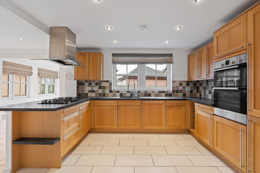 Additional image 2 of 4 bed detached house for saleMarjory Place, Bathgate EH48
