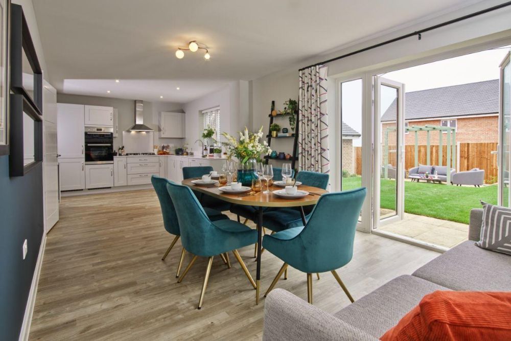 Additional image 2 of 5 bed detached house for sale"The Derby " at Ackender Hill Sales Suite, Alton GU34