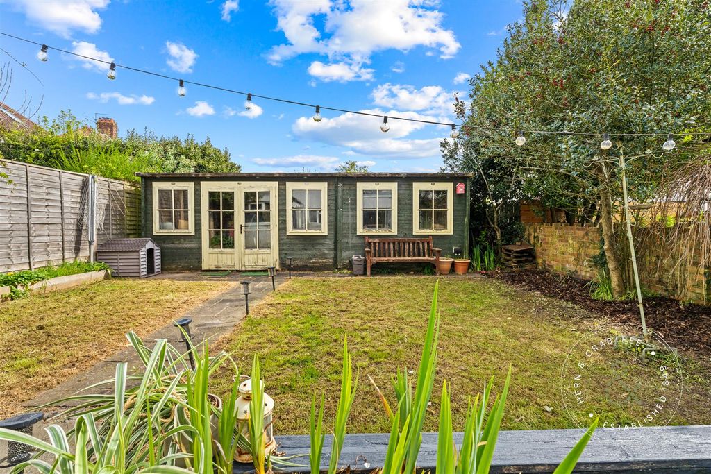 Additional image 40 of 4 bed detached house for salePencisely Crescent, Llandaff, Cardiff CF5