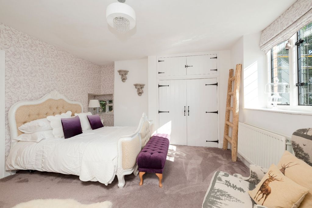 Additional image 7 of 4 bed detached house for saleOverthorpe, Banbury, Oxfordshire OX17