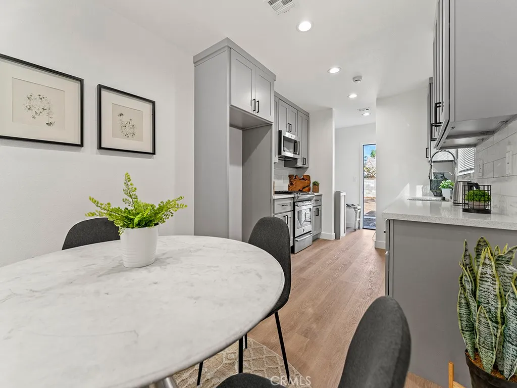 Additional image 25 of 1411 W 7th Street, Santa Ana, CA 92703