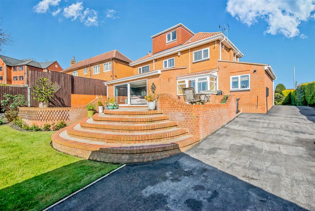 Additional image 37 of 4 bed detached house for saleGreenhill Lane, Wortley, Leeds LS12