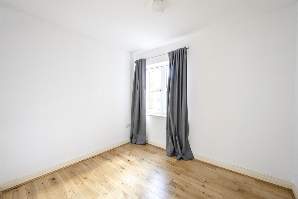 Additional image 9 of 3 bed flat for saleFewston Way, Lakeside, Doncaster DN4