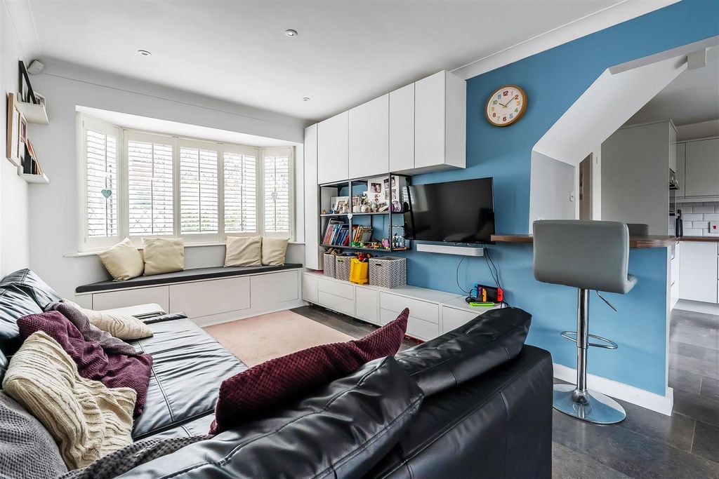 Additional image 11 of 3 bed property for saleGlebe Road, Ashtead KT21