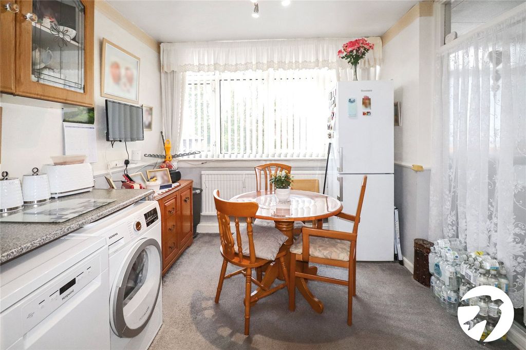 Additional image 10 of 3 bed flat for saleUpper Park Road, Belvedere DA17