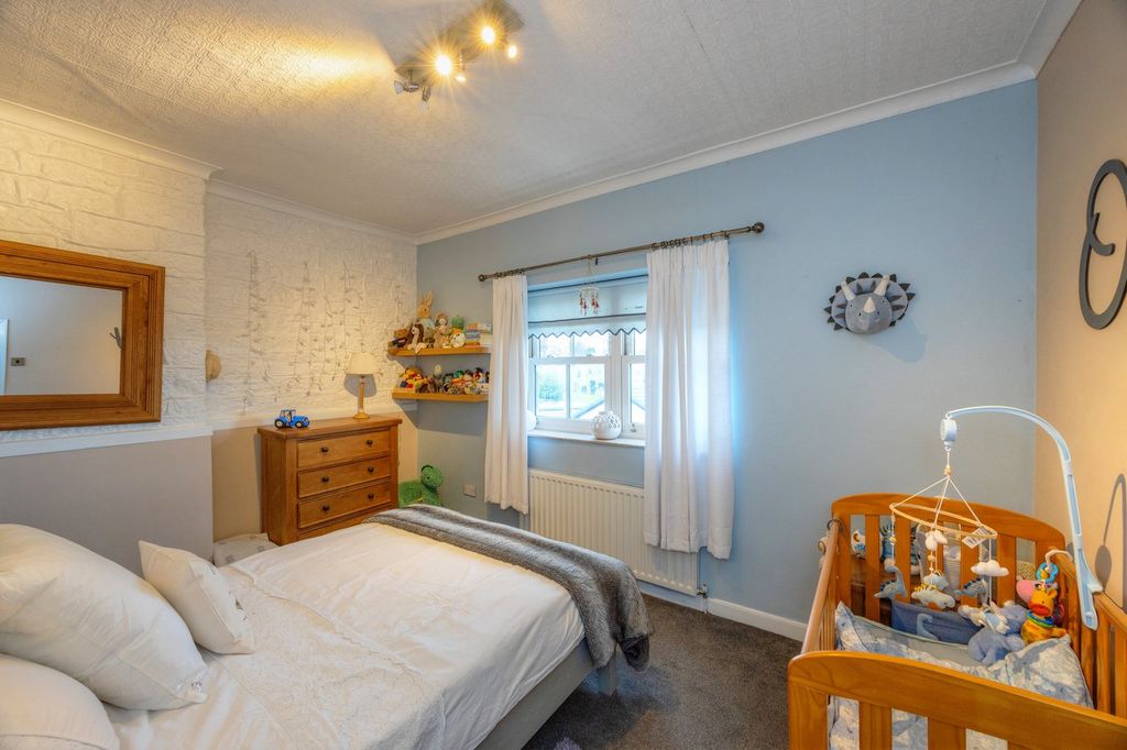 Additional image 35 of 4 bed detached house for saleThe Green, Royston, Barnsley S71
