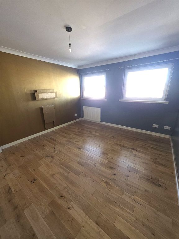 Additional image 3 of 3 bed flat for saleWhiteside Court, Bathgate, West Lothian EH48