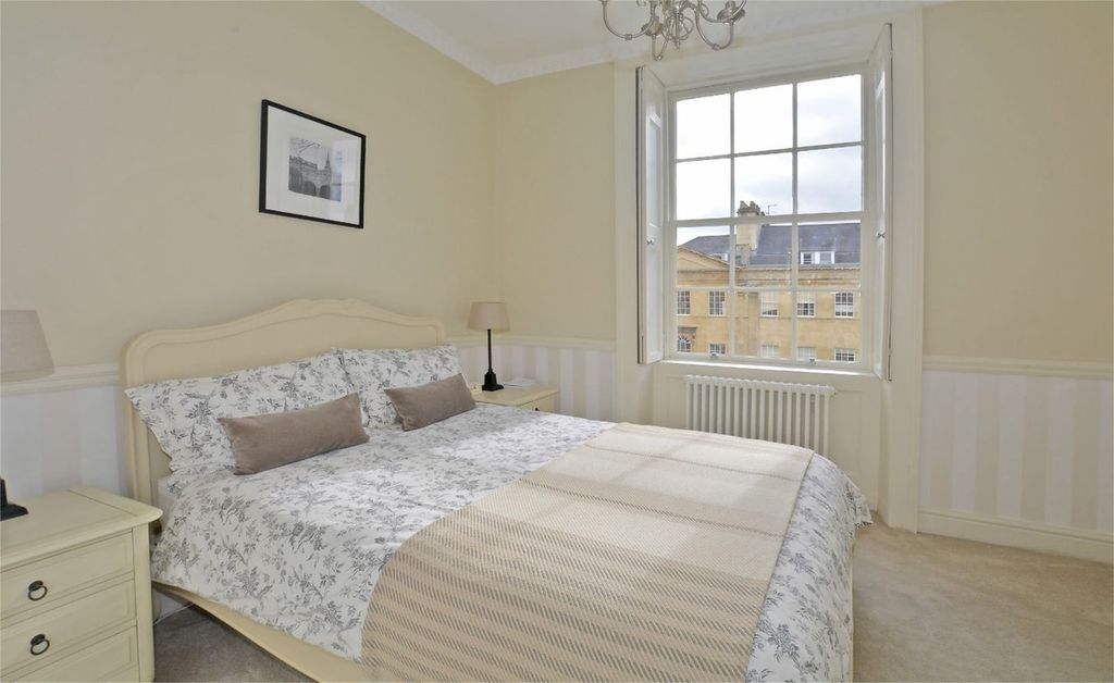Additional image 7 of 2 bed flat for saleGreat Pulteney Street, Bath BA2