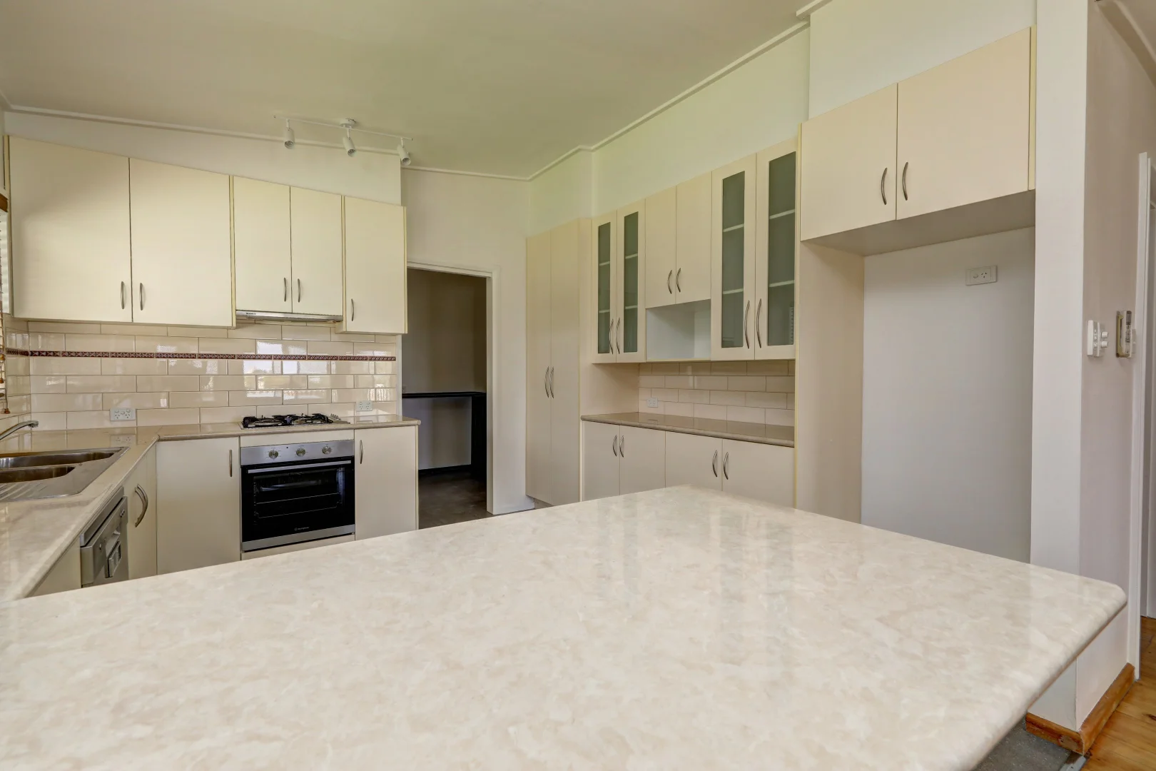 5 Denson Court, Cobram VIC 3644 photo 3