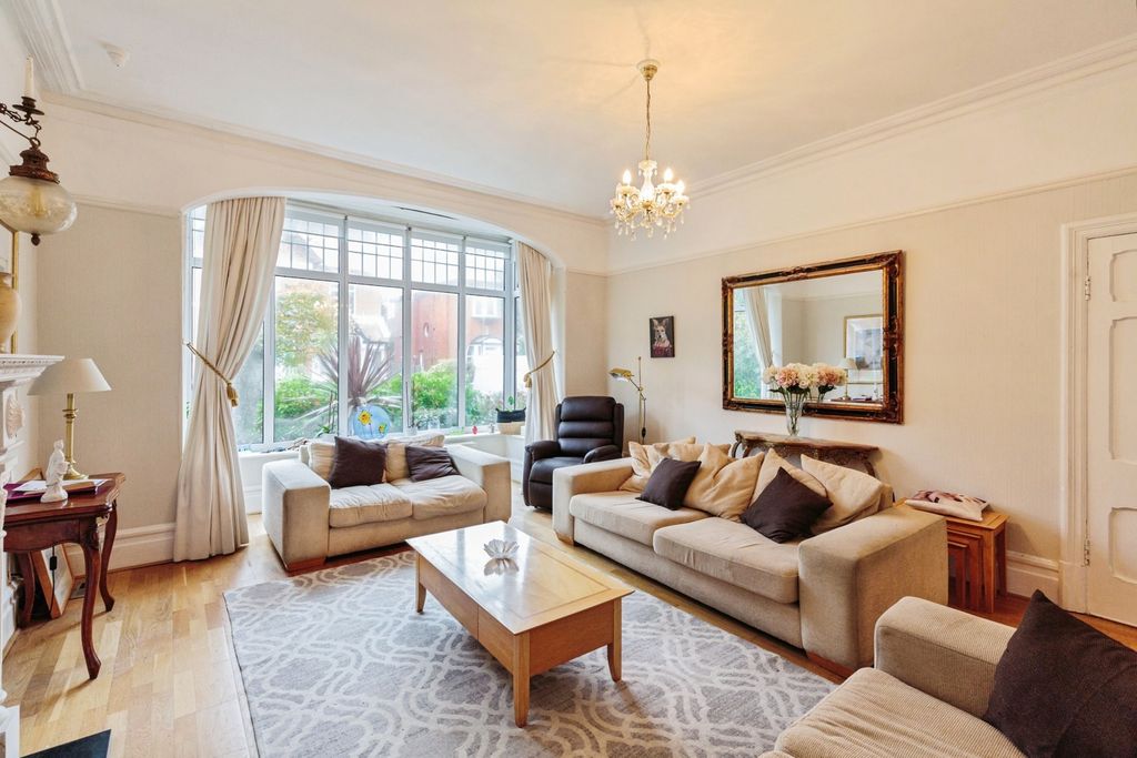 Additional image 4 of 5 bed detached house for saleOrchard Road, Lytham St. Annes, Lancashire FY8