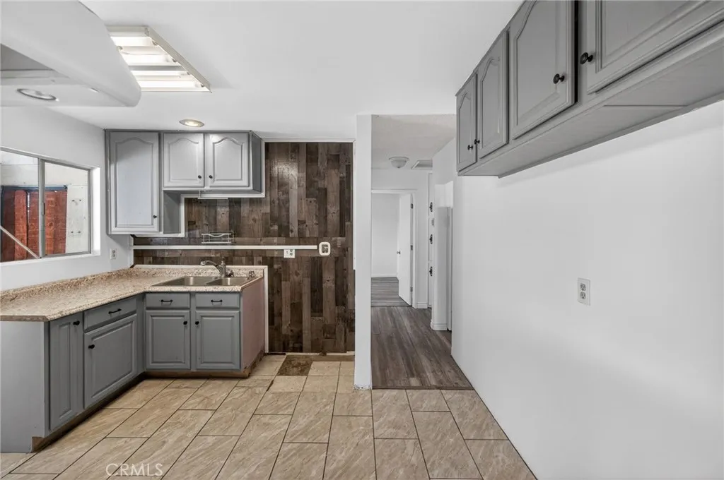 Additional image 41 of 291 W Whittier Ave, Hemet, CA 92543